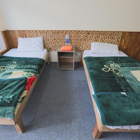 Hunza City Hotel Karimabad  Kültér fotó