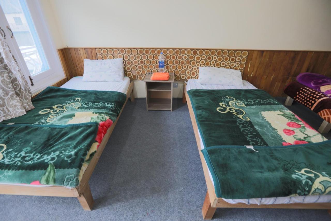 Hunza City Hotel Karimabad  Kültér fotó