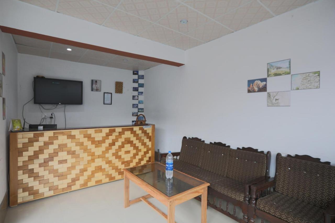 Hunza City Hotel Karimabad  Kültér fotó