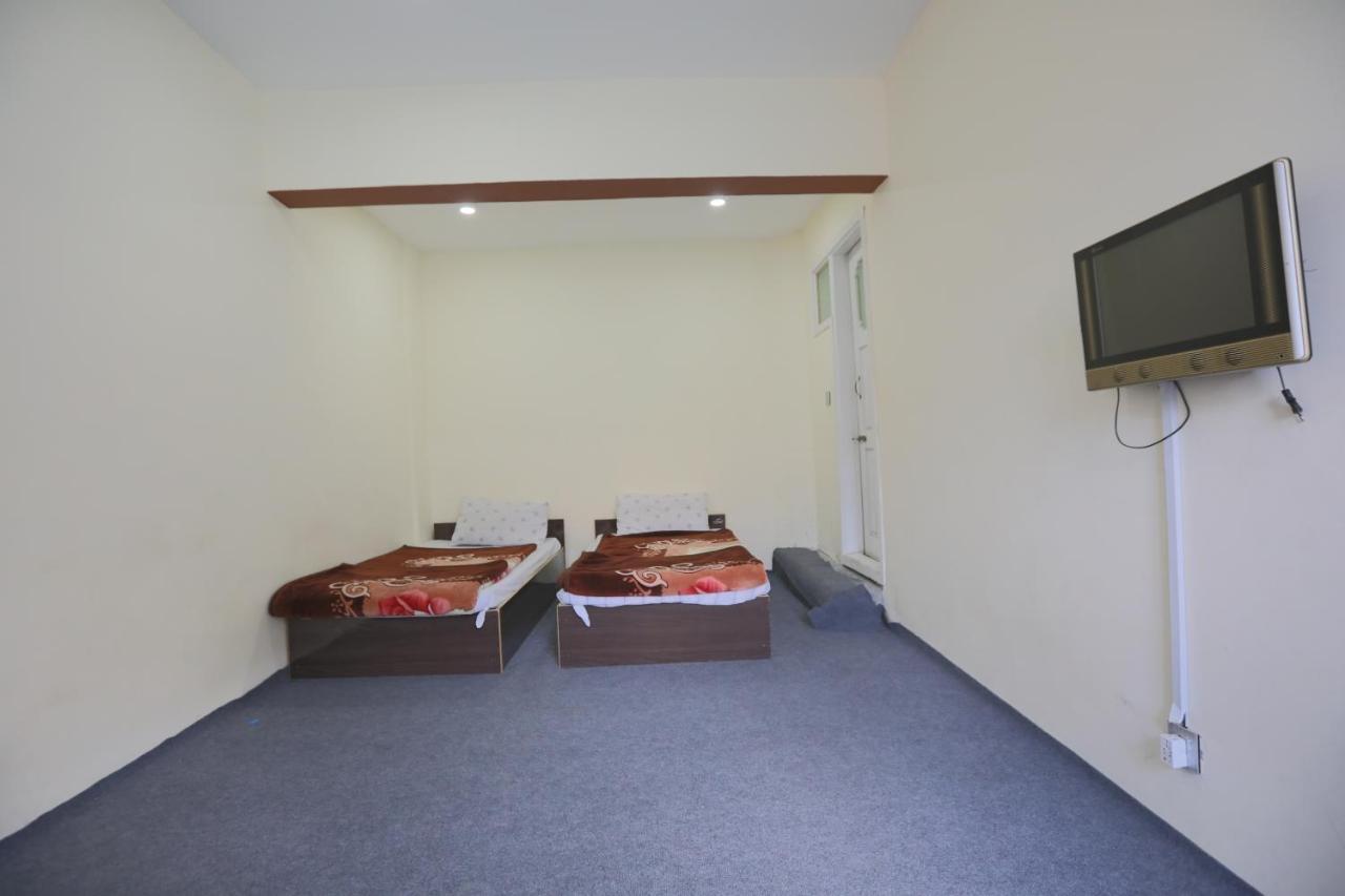 Hunza City Hotel Karimabad  Kültér fotó